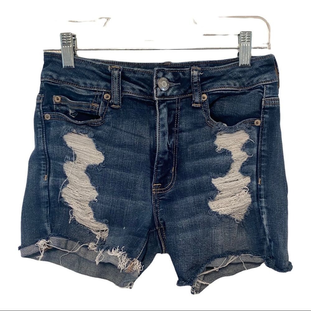 American eagle outfitters med rise med wash distressed denim jean shorts size 6